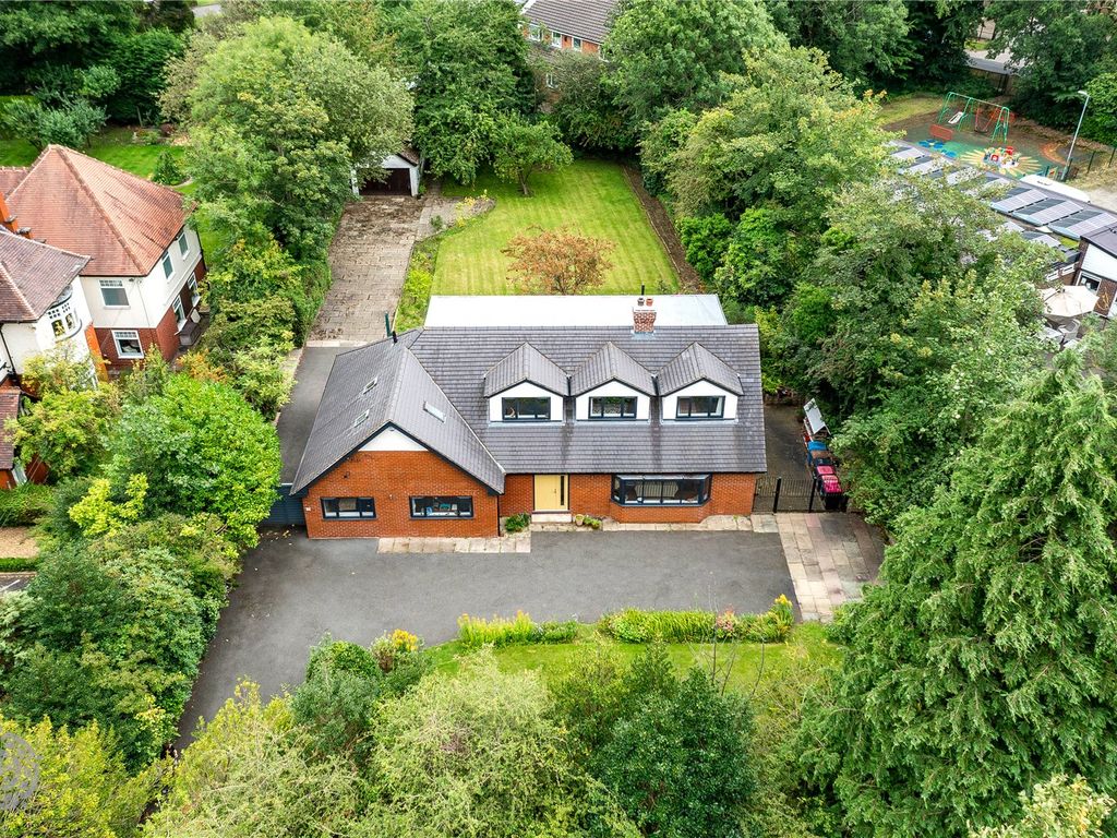 5 bed detached house for sale in Westminster Road, Ellesmere Park