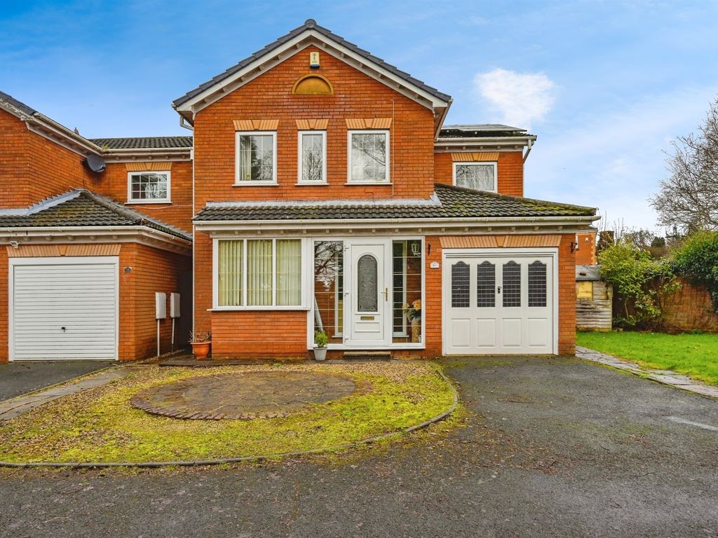 4 bed detached house for sale in Foxfields Way, Huntington, Cannock