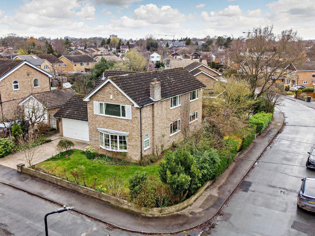 4 bed detached house for sale in Hookstone Drive, Harrogate HG2 Zoopla