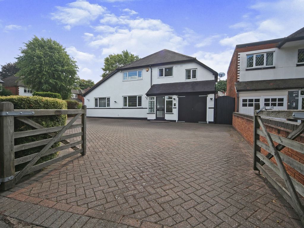 4 bed detached house for sale in Bills Lane, Shirley, Solihull B90 Zoopla