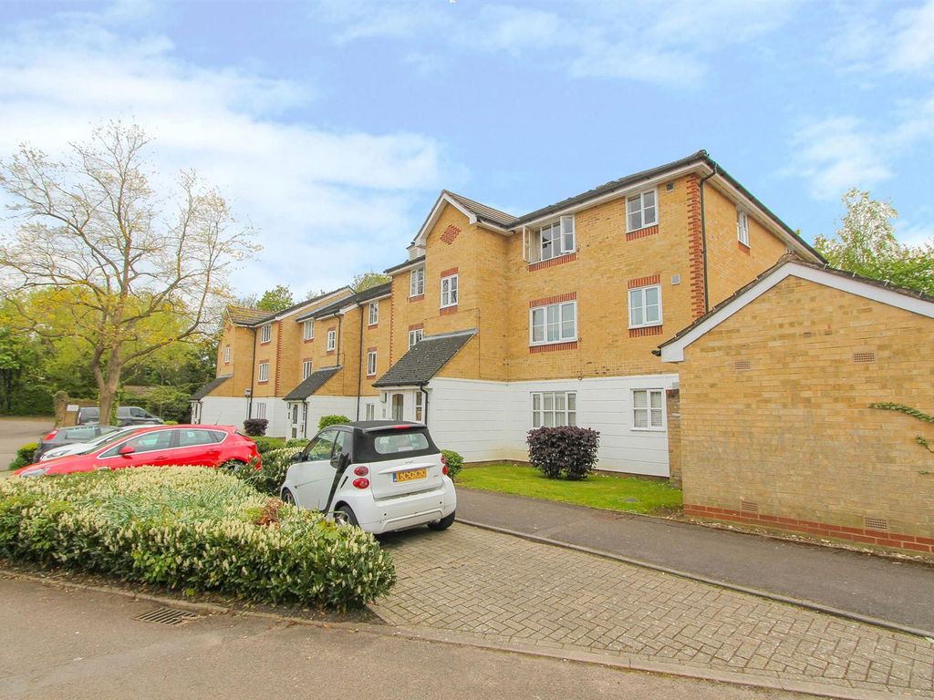 1 bed flat for sale in Chipstead Close, Sutton SM2 Zoopla