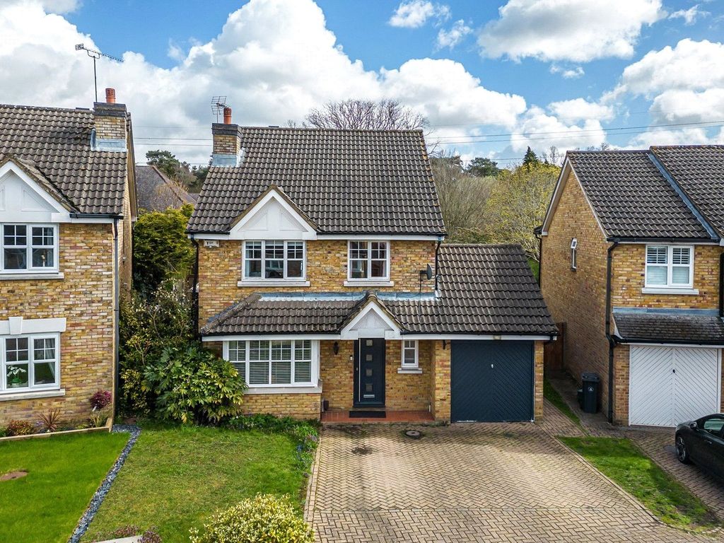 4 bed detached house for sale in Darracott Close, Camberley, Surrey GU15 Zoopla