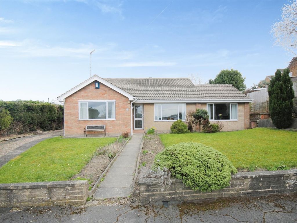 3 bed detached bungalow for sale in Sandall Close, Kippax, Leeds LS25 ...