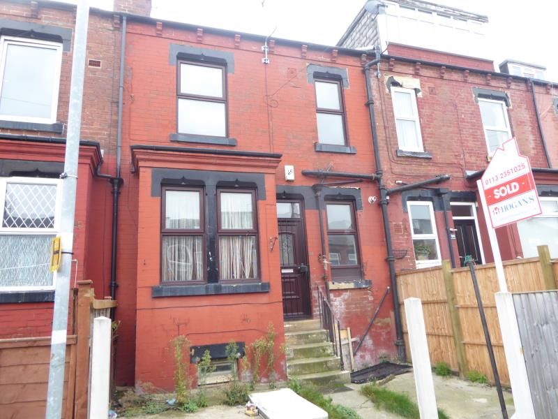 2 bed terraced house for sale in Sutherland Mount, Harehills LS9 Zoopla