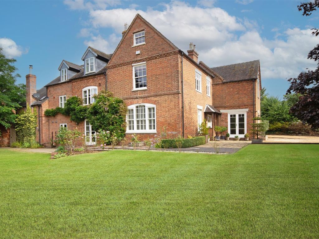 6 bed detached house for sale in Uttoxeter Road, Abbots Bromley