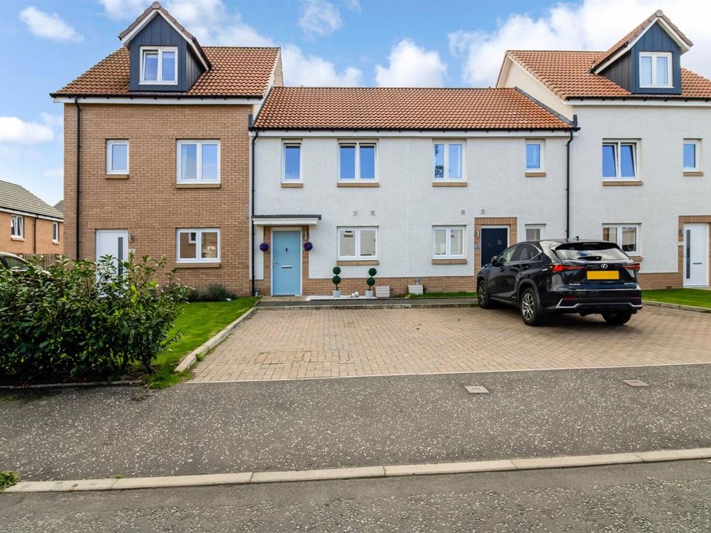 3 bed terraced house for sale in Archerscroft Place, Blantyre, Glasgow