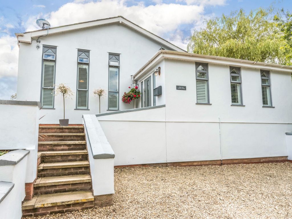 3 bed detached bungalow for sale in Old Turnpike Road, Crowle