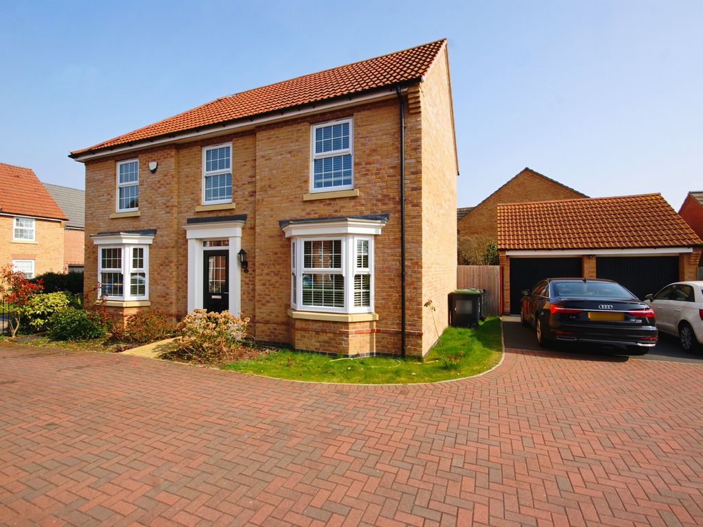 4 bed detached house for sale in Livia Avenue, North Hykeham, Lincoln