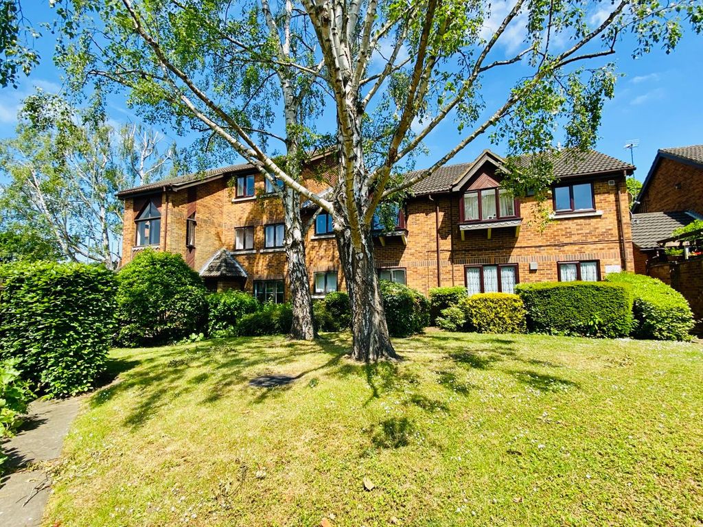 1 bed flat for sale in Beta Road, Maybury, Woking GU22 Zoopla