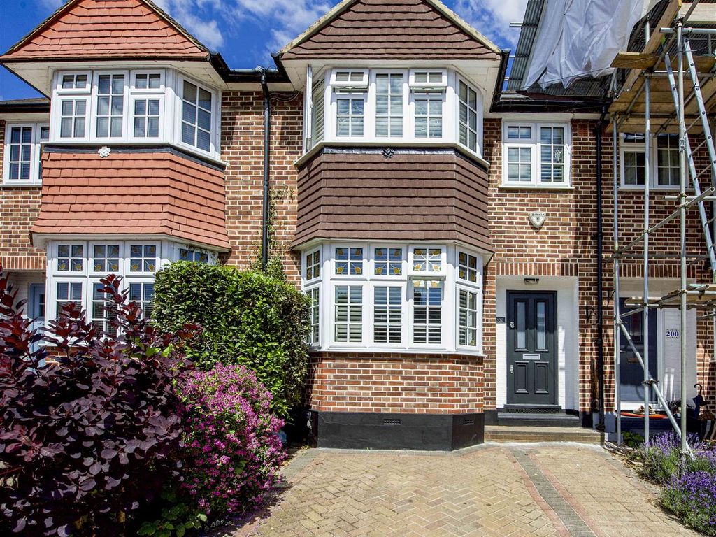 4 bed terraced house for sale in Lincoln Avenue, Twickenham TW2 Zoopla