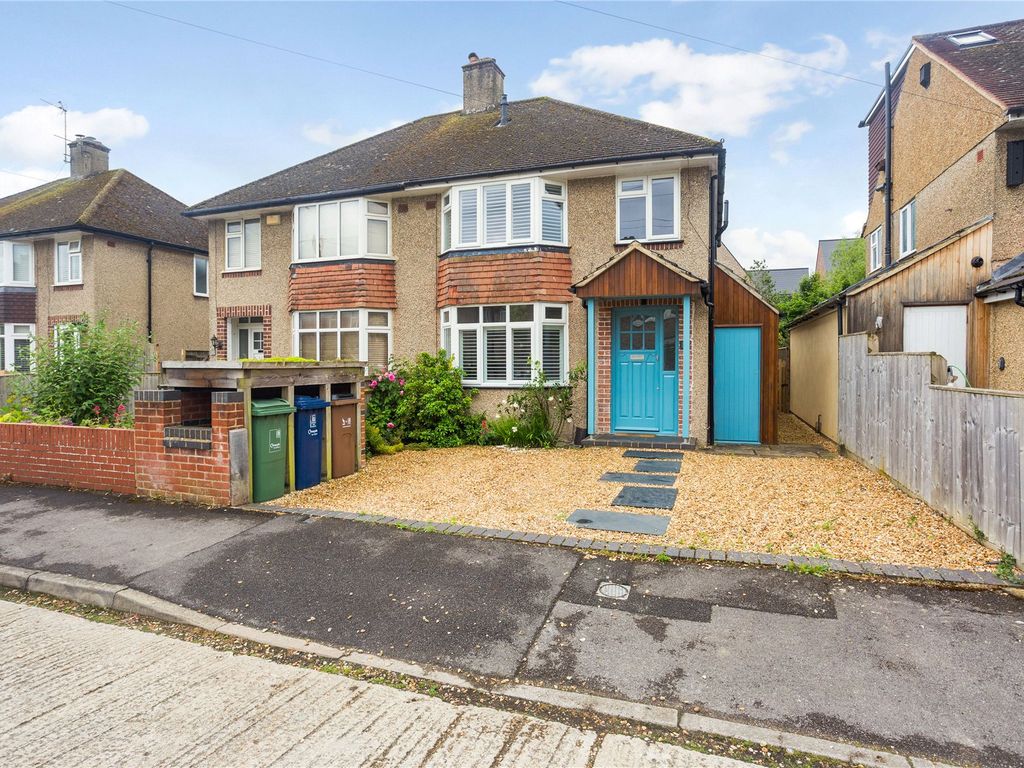 3 bed semidetached house for sale in Home Close, Wolvercote, Oxford