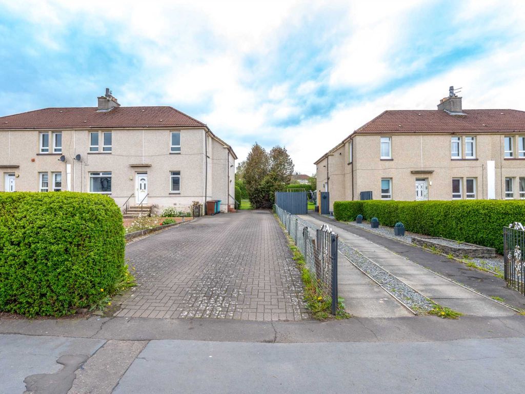 2 bed flat for sale in Cairnhill Road, Airdrie ML6 Zoopla