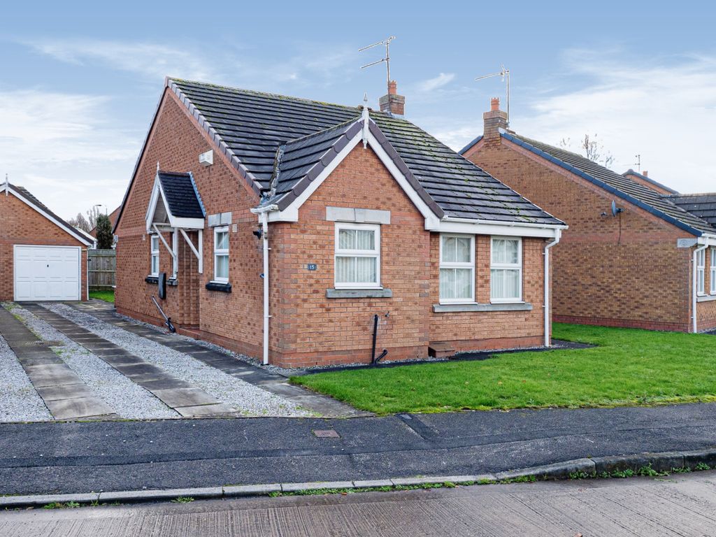 2 bed bungalow for sale in Fleming Walk, Summergroves Way, Hull, East