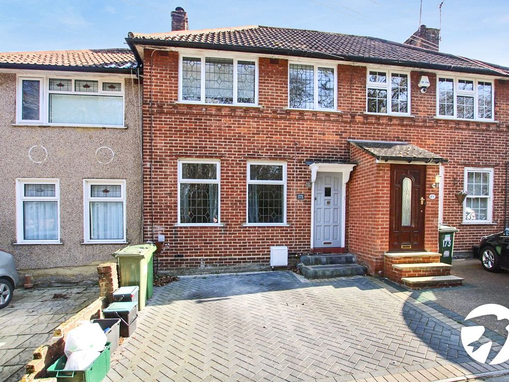 3 bed terraced house for sale in Court Farm Road, London SE9 Zoopla