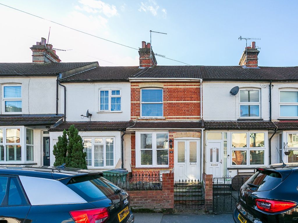 2 bed terraced house for sale in Pinner Road, Watford, Hertfordshire