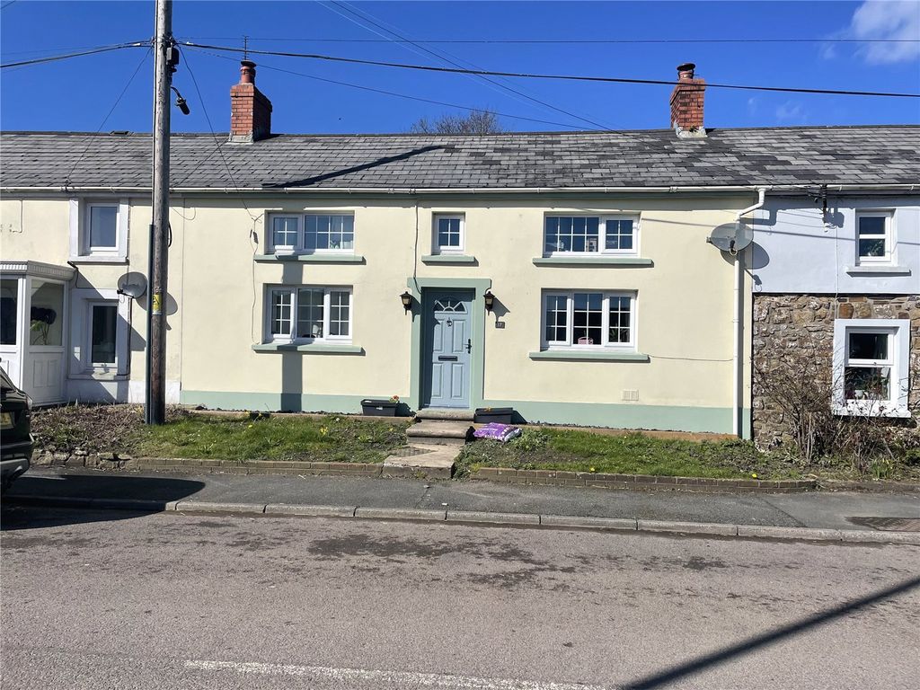 2 bed terraced house for sale in High Street, Bancyfelin, Carmarthen