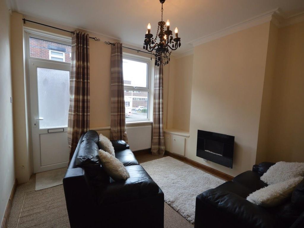2 bed terraced house to rent in Stedman Street, Northwood, StokeOn