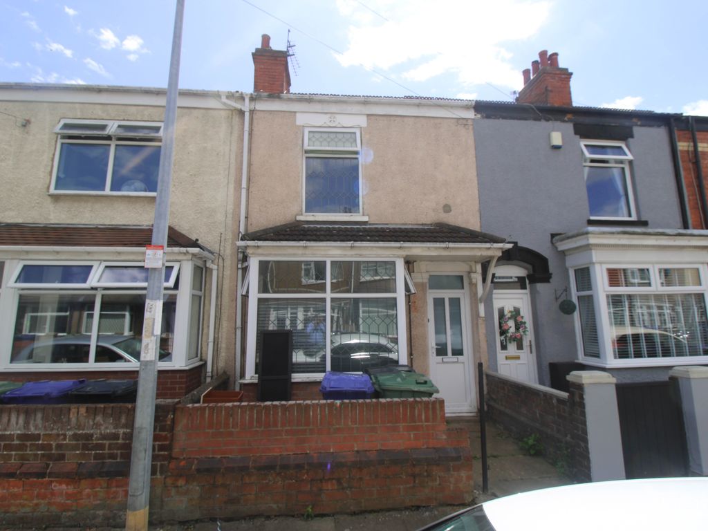 2 bed terraced house for sale in Columbia Road, Grimsby DN32 Zoopla