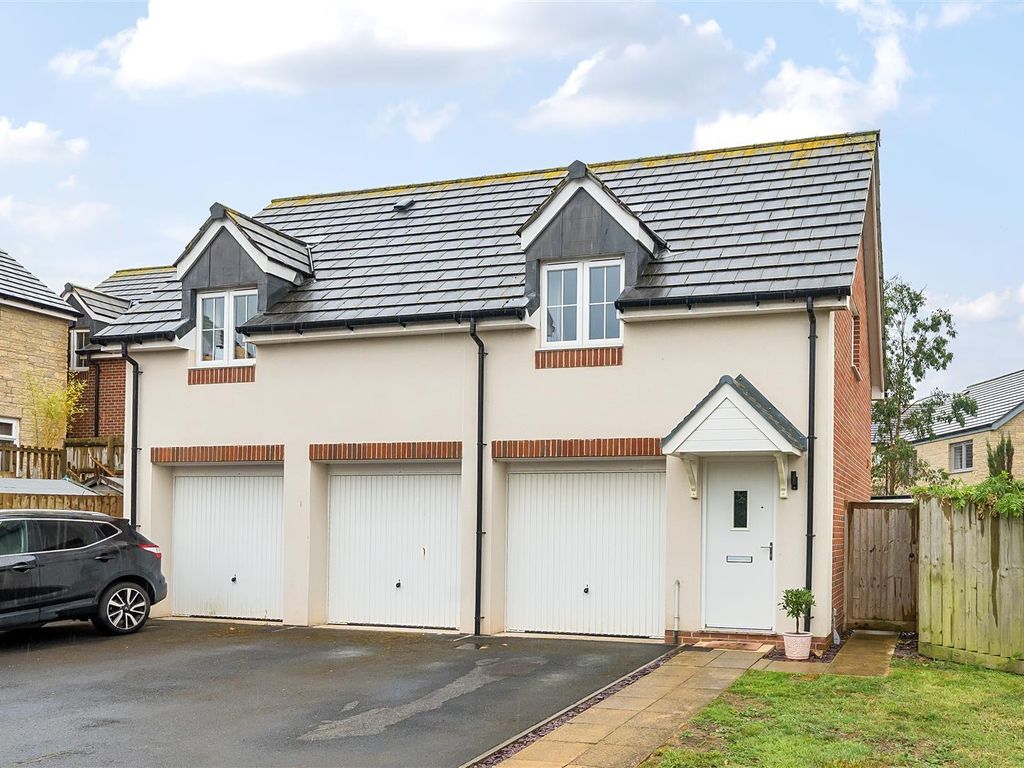 2 bed detached house for sale in Cloakham Drive, Axminster EX13 Zoopla