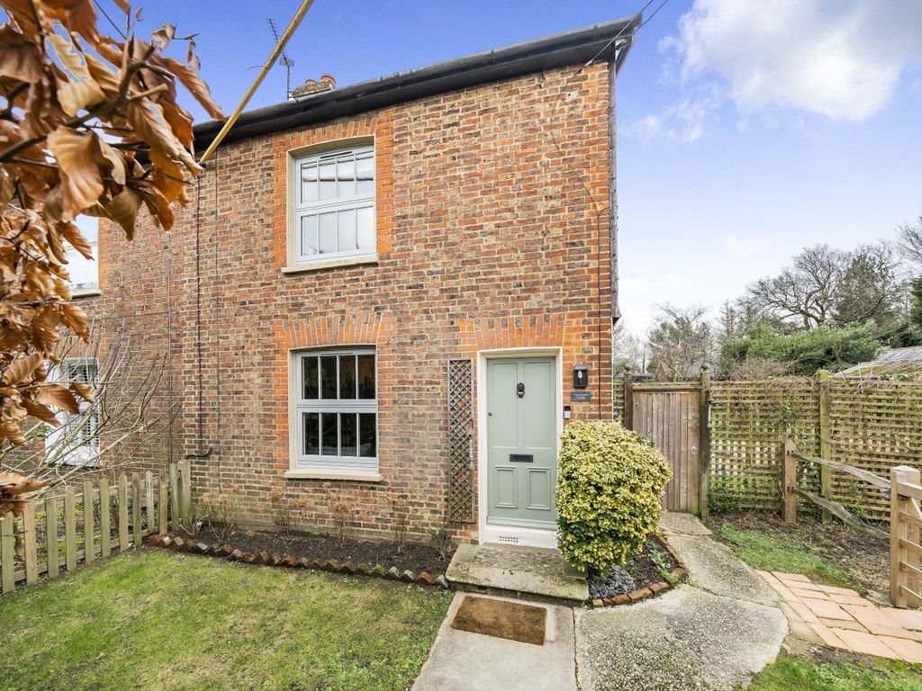 2 bed semidetached house for sale in Stane Street, Five Oaks RH14, £