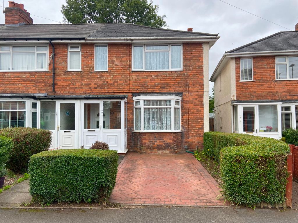 3 bed terraced house for sale in Jutland Road, Birmingham B13, £195,000