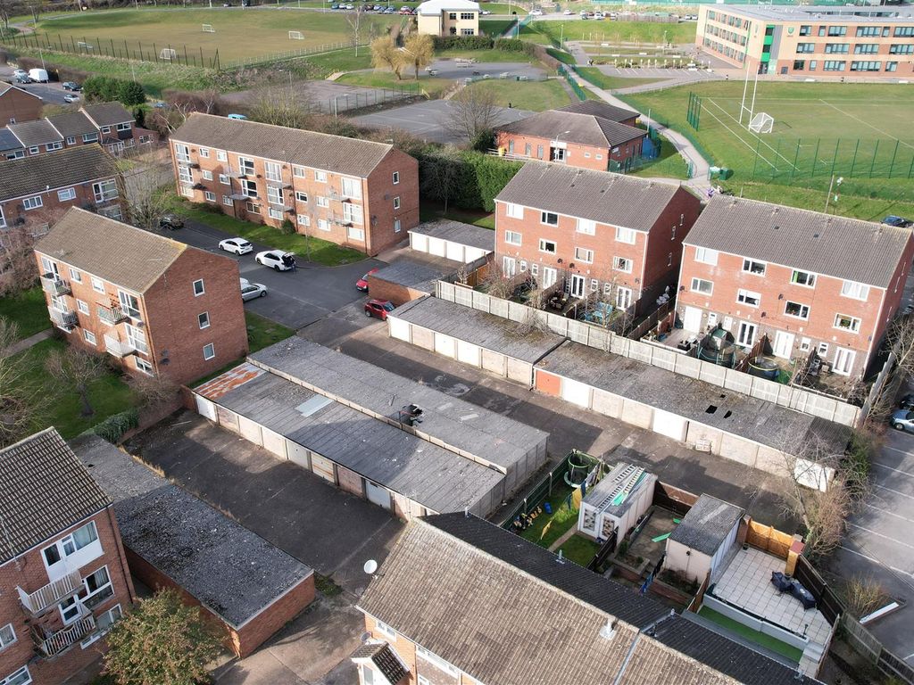 Land for sale in Derwent Crescent, Arnold, Nottingham NG5, £650,000