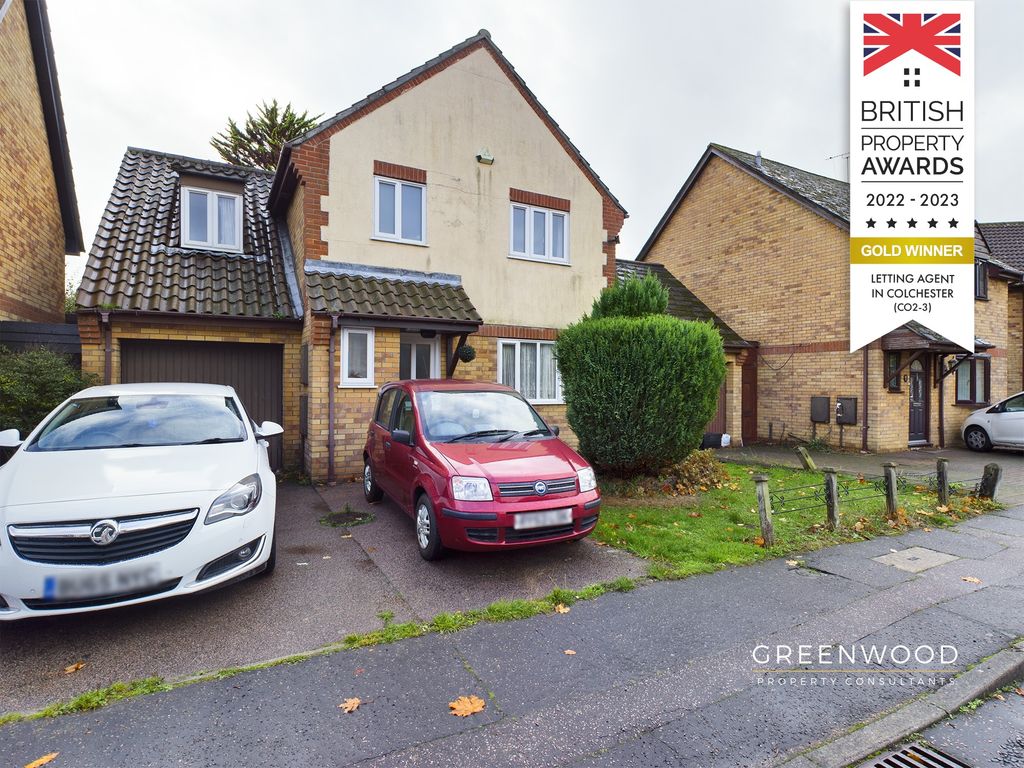 4 bed detached house to rent in Northfield Gardens, Highwoods