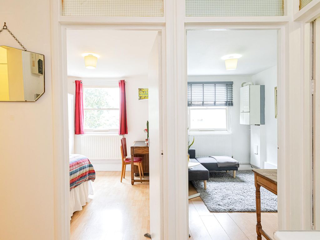 180 Hoxton Street, London N1  