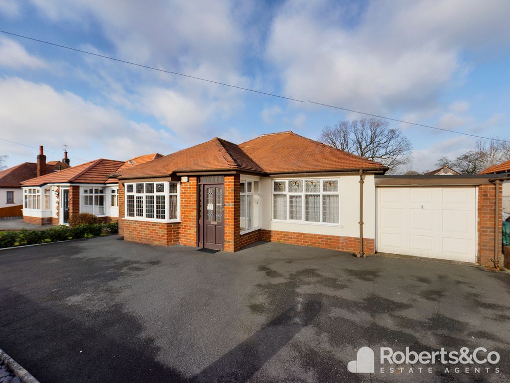 2 bed detached bungalow for sale in Lyndale Avenue, Lostock Hall