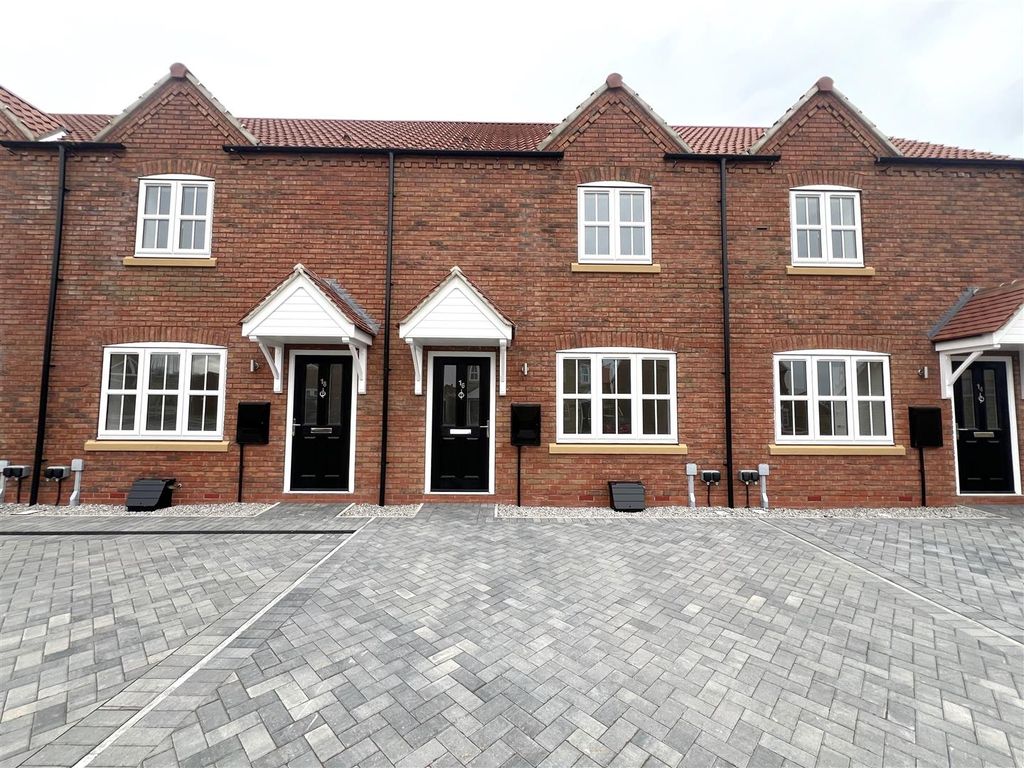 2 bed terraced house for sale in Whitfield Road, Kirk Ella, Hull HU10
