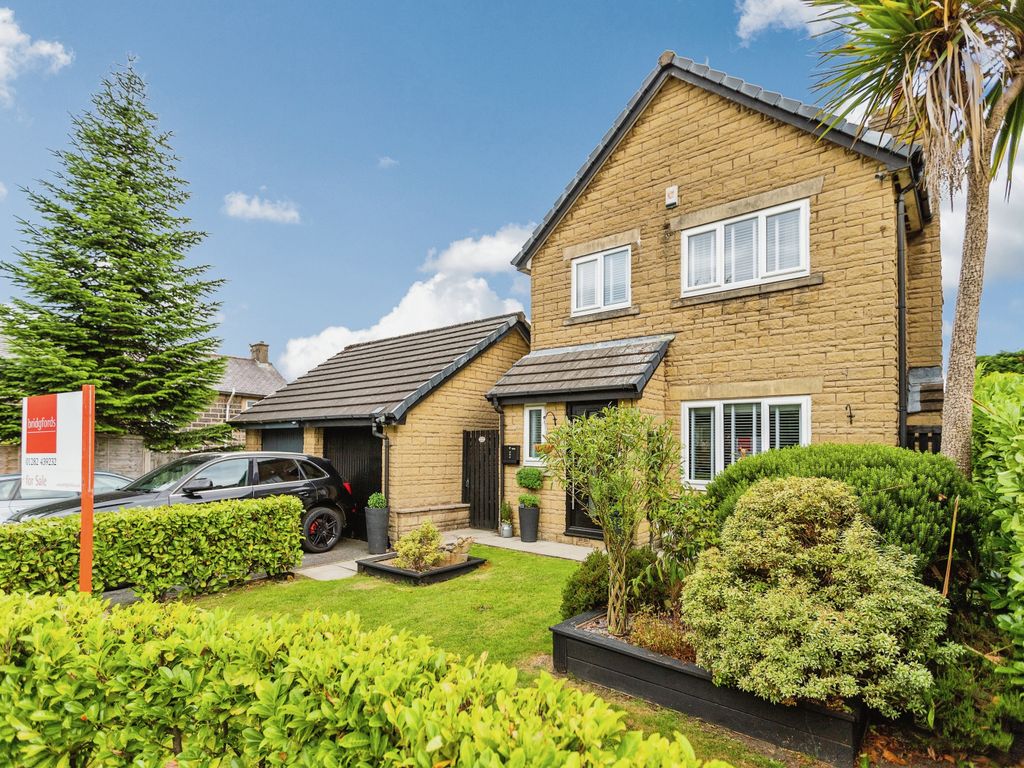 3 bed detached house for sale in Ribchester Way, Brierfield, Nelson