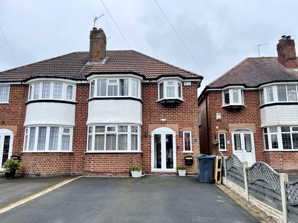 3 bed semidetached house for sale in Vibart Road, Yardley, Birmingham