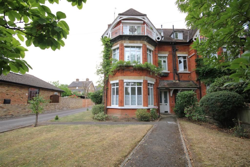2 bed for sale in The Avenue, Datchet, Slough SL3 Zoopla