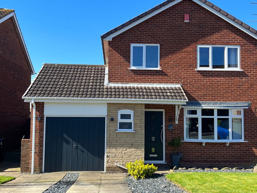 3 bed detached house for sale in Meakin Avenue, Clayton, Newcastle