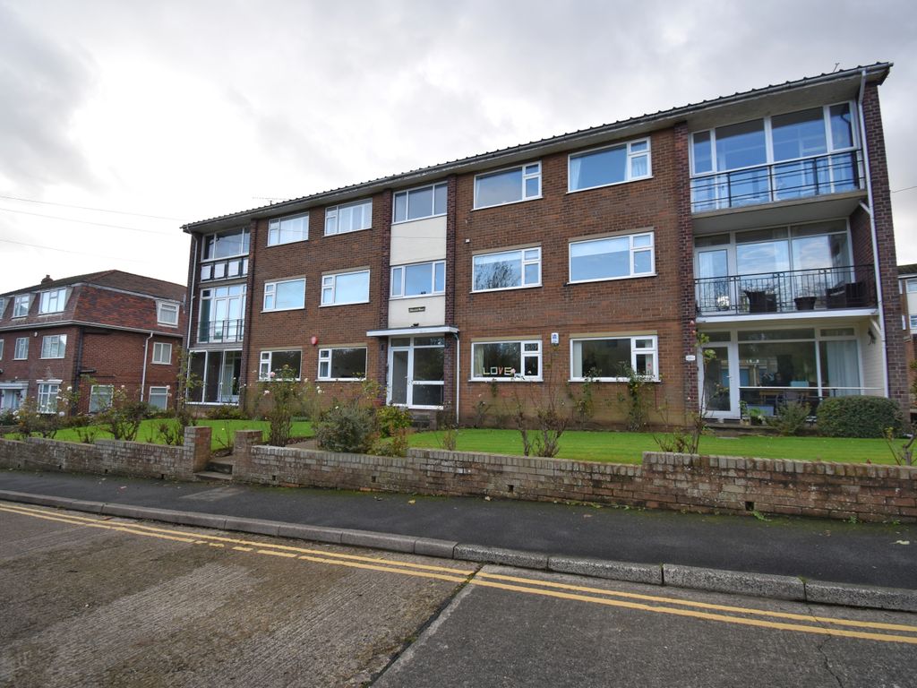 2 bed flat for sale in Burniston Road, Scarborough YO12 Zoopla