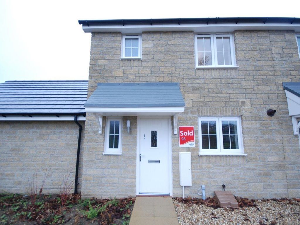 3 bed semidetached house to rent in Cloakham Drive, Axminster EX13