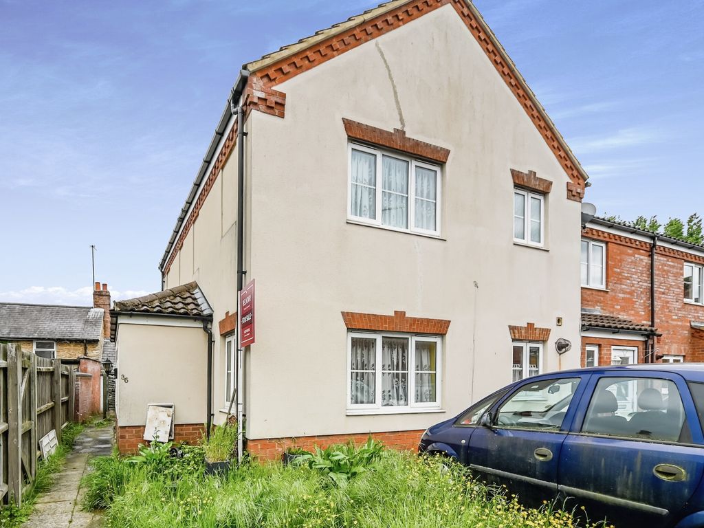 1 Bed Detached House For Sale In Eagle Way Harrold Bedford