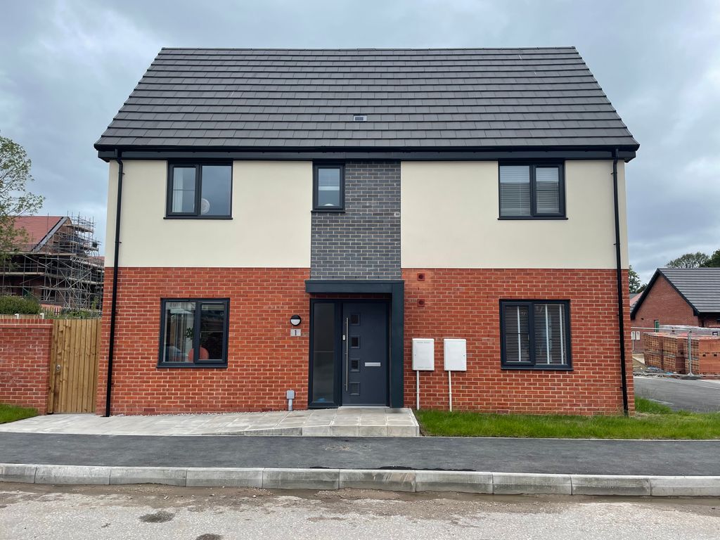 New home, 3 bed semidetached house for sale in Sandycroft, Ribbleton