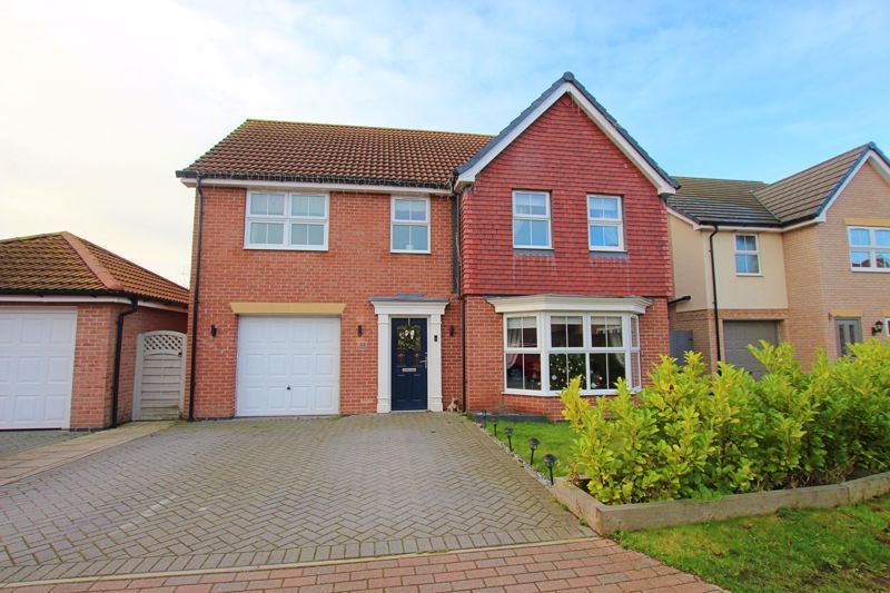 4 bed detached house for sale in Burton Road, Habrough Fields