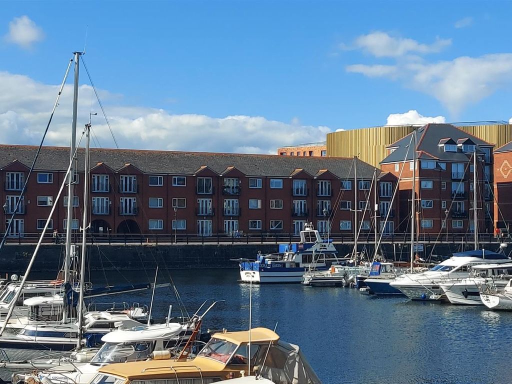 1 bed flat for sale in Victoria Quay, Marina, Swansea SA1 Zoopla