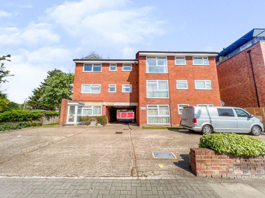 Studio for sale in Kenton Road, Harrow HA3 Zoopla