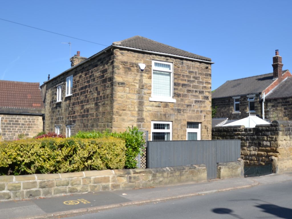 2 bed end terrace house for sale in Bell Lane, Ackworth, Pontefract WF7