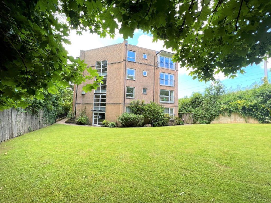 2 bed flat to rent in Dyce Lane, Glasgow G11, £1,250 pcm Zoopla