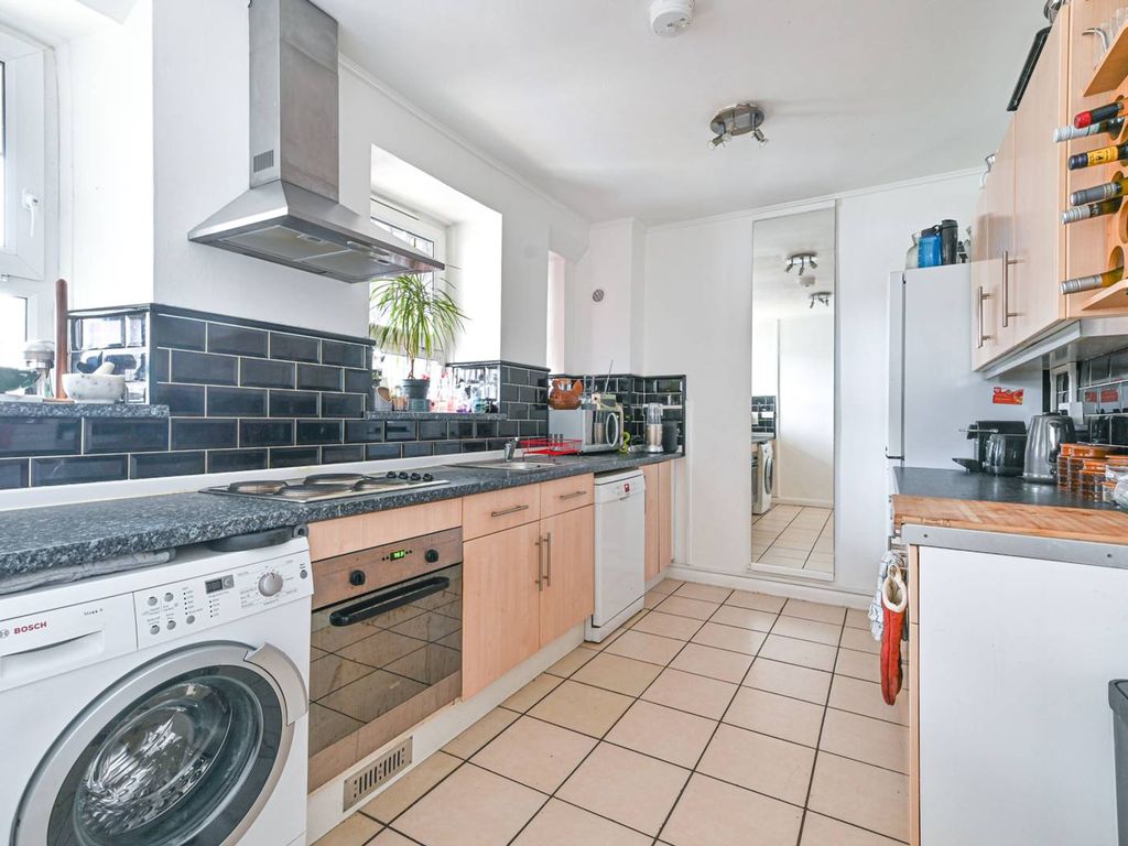 Comber Grove, Camberwell, London SE5