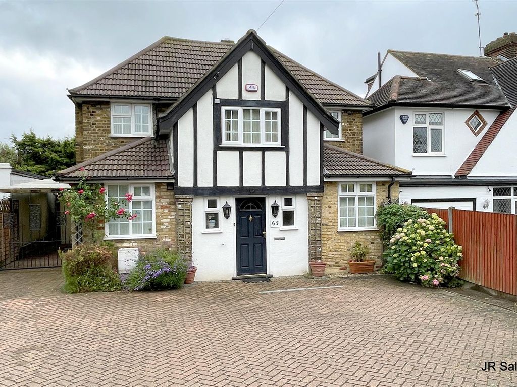 3 bed detached house for sale in Northaw Road East, Cuffley, Potters