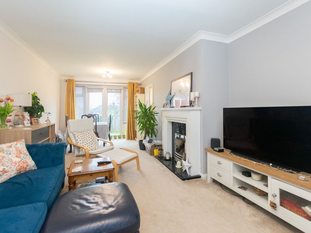 3 bed semidetached house for sale in Monkswood Rise, Leeds LS14, £