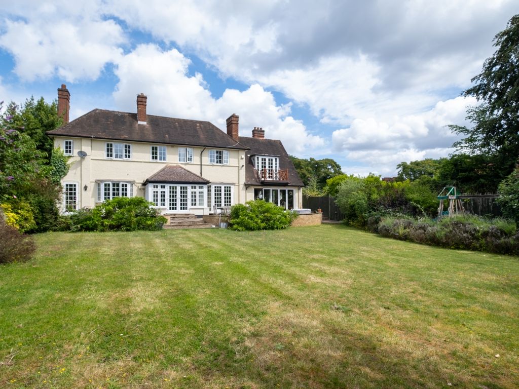 6 bed detached house to rent in Coombe Lane West, Coombe, Kingston Upon