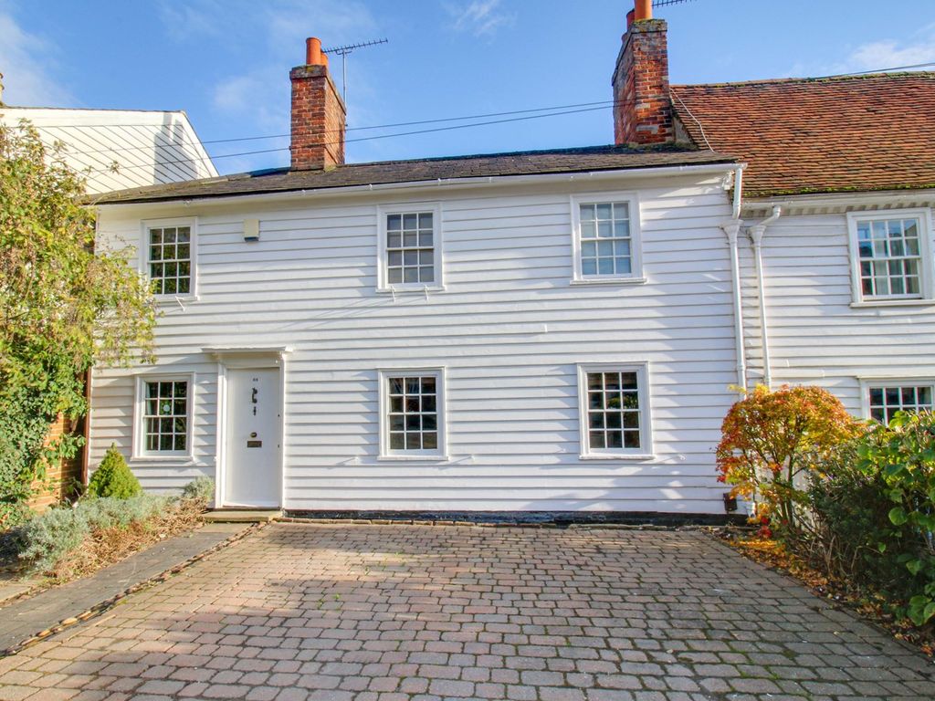 3 bed semidetached house for sale in London Road, Sawbridgeworth CM21