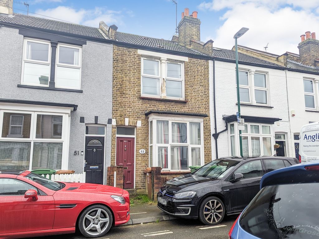 2 bed terraced house for sale in Beulah Road, Sutton SM1, £285,000 Zoopla