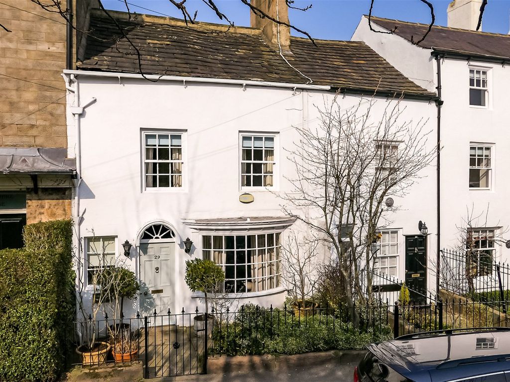 3 bed terraced house for sale in Devonshire Place, Harrogate HG1 Zoopla